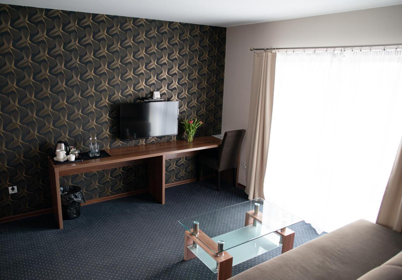 Babilon Krzeszow Aparthotel Krzeszow  ภายนอก รูปภาพ