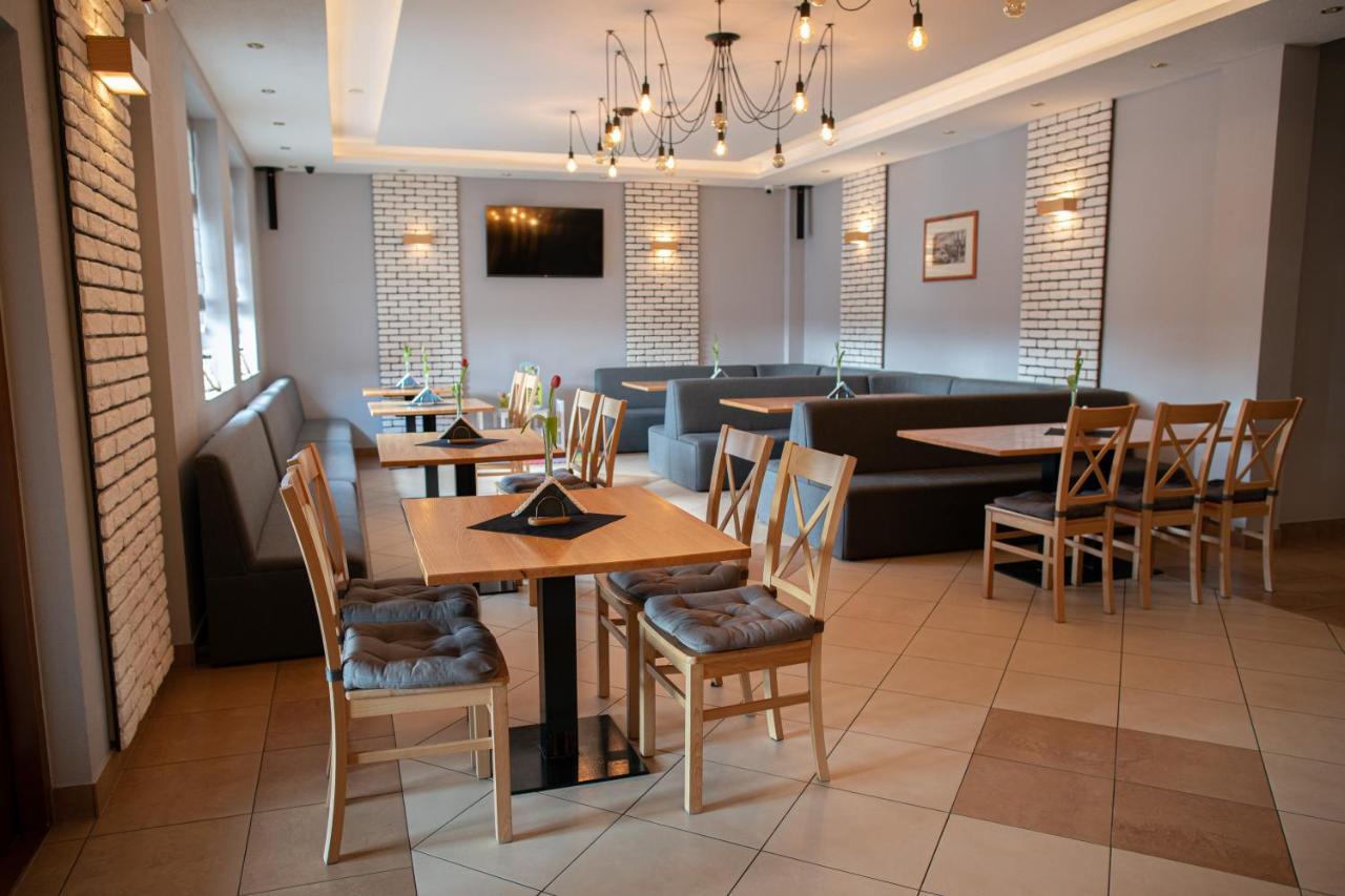 Babilon Krzeszow Aparthotel Krzeszow  ภายนอก รูปภาพ